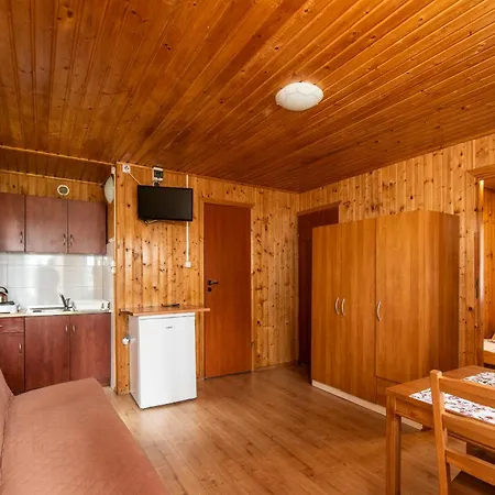 Lodge Osrodek Wypoczynkowy Drawa *